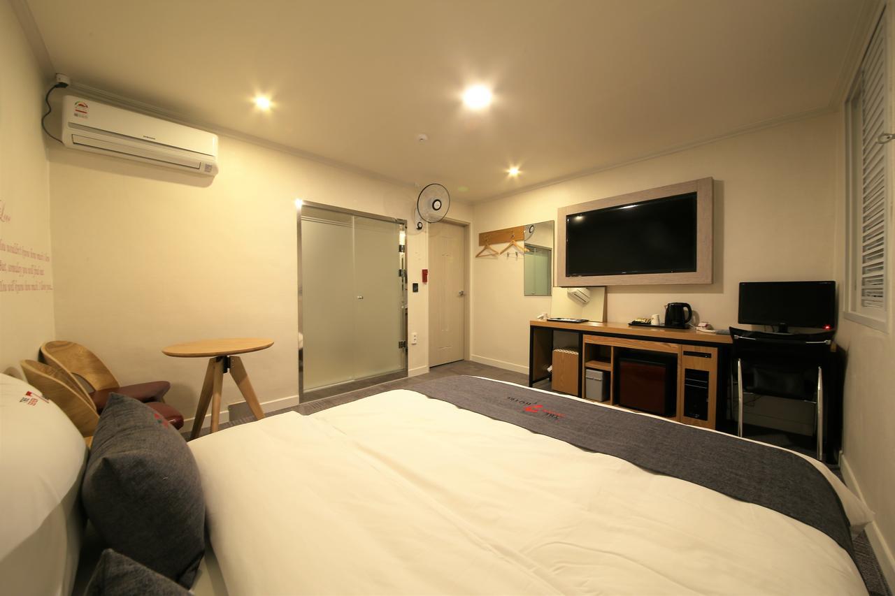 The 7 Hotel Pohang Exterior foto